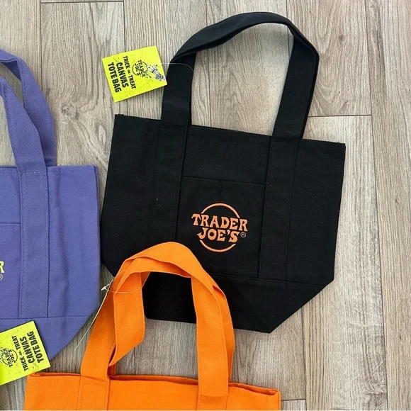 Trader Joe's Mini Tote Bags Halloween Set 🎃👻 - Picture 2 of 4